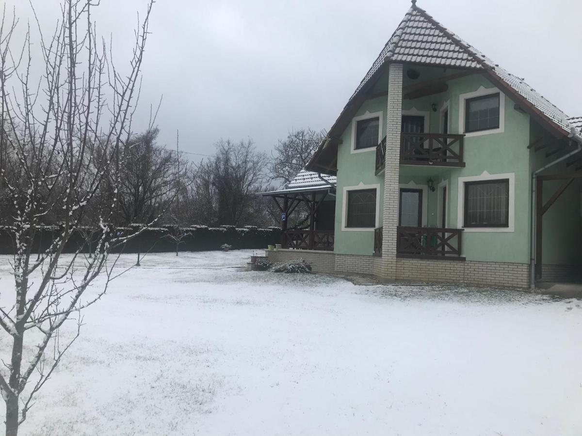Balaton Garden Appartement Balatongyörök Buitenkant foto