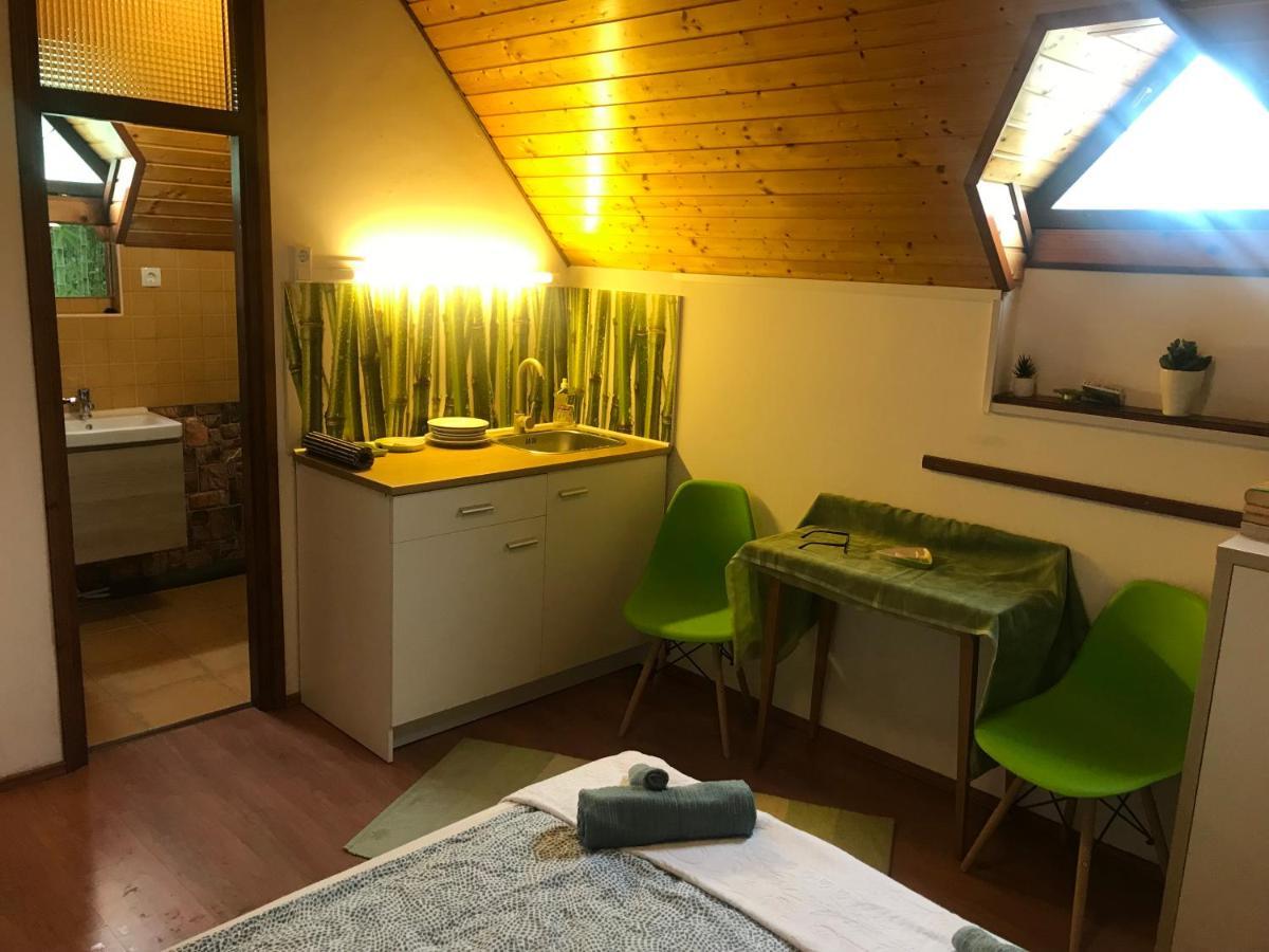 Balaton Garden Appartement Balatongyörök Buitenkant foto
